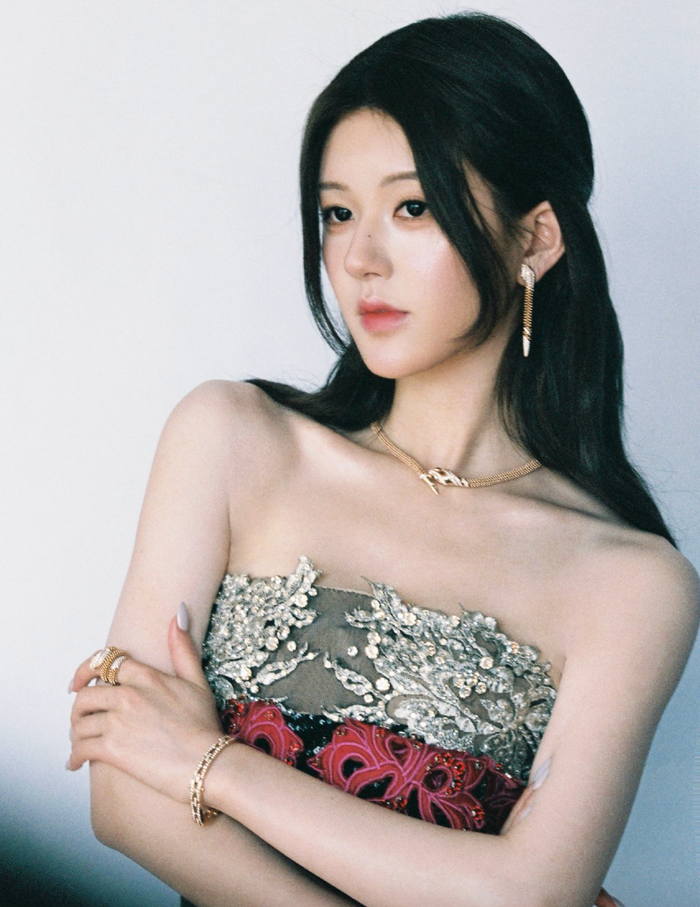 Triệu Lộ Tư được cho là đã thành lập công ty mới. Ảnh: Weibo