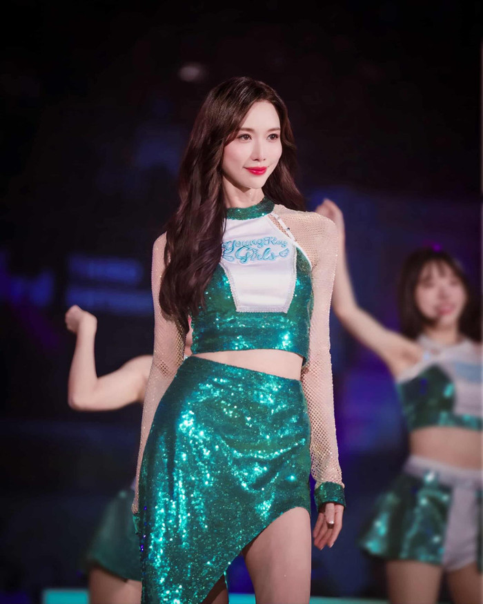 Mỹ nhân số 1 showbiz tái xuất bùng nổ, nhan sắc tuổi 51 xinh đẹp khó tin Ảnh 4