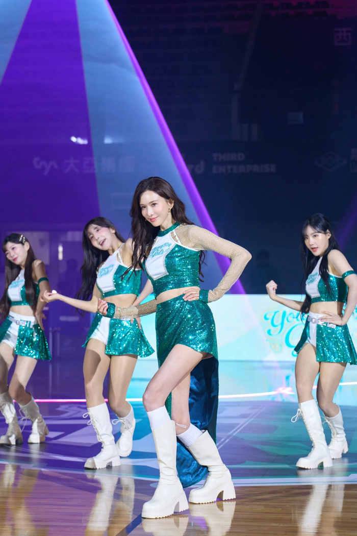 Mỹ nhân số 1 showbiz tái xuất bùng nổ, nhan sắc tuổi 51 xinh đẹp khó tin Ảnh 2