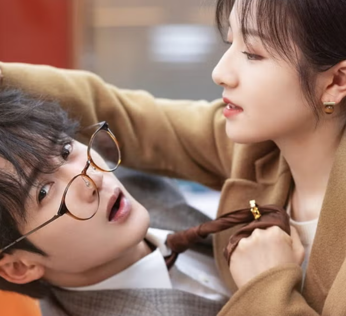 Bộ phim kể câu chuyện yêu đương giữa những con người tưởng mạnh mẽ nhưng lại dễ tổn thương