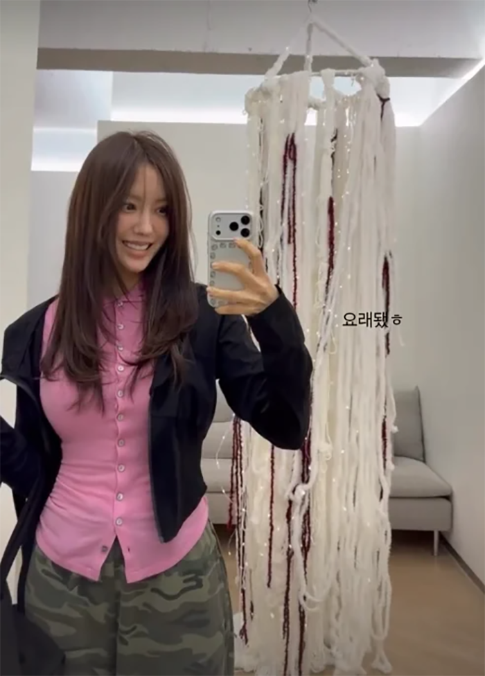 Và đây là Hyomin sau khi quyết định thay đổi kiểu tóc.