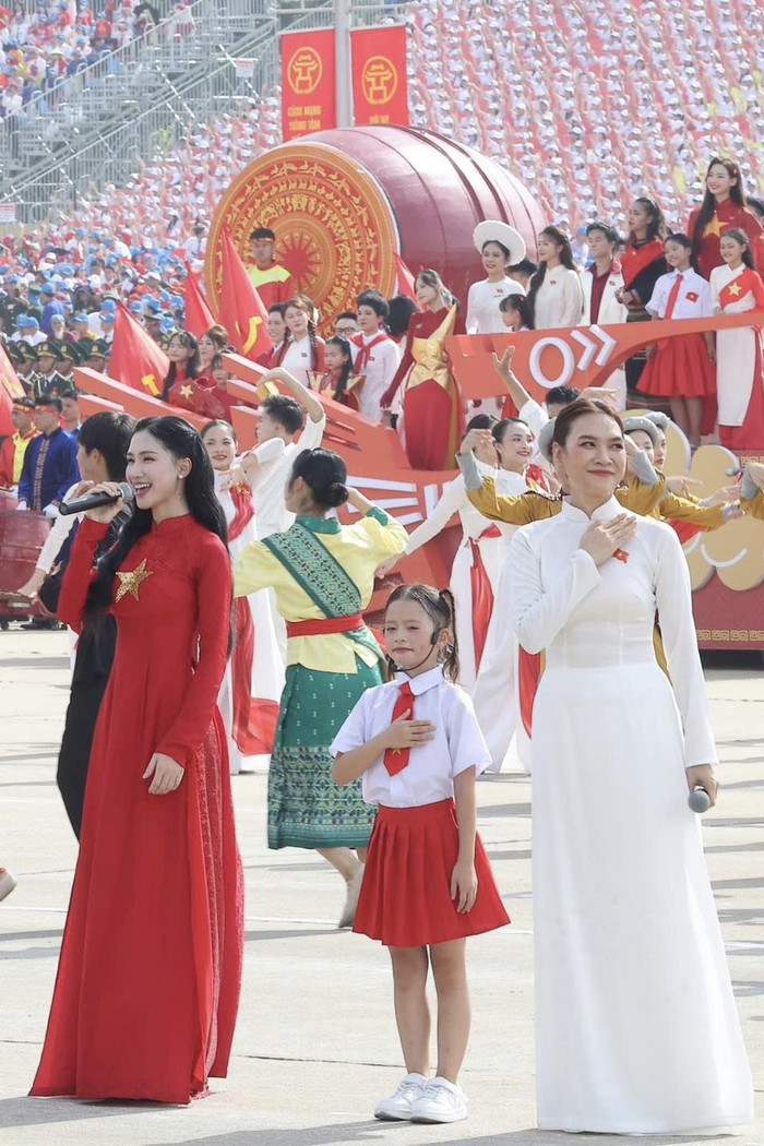 Mỹ Tâm: Điểm sáng đặc biệt của Vpop năm 2025 Ảnh 4