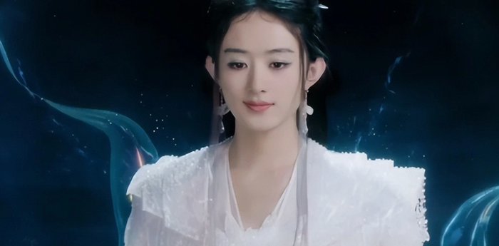 Triệu Lệ Dĩnh vô tình bị chê bai khi chụp ảnh cho bộ phim mới nhất. Ảnh: QQ