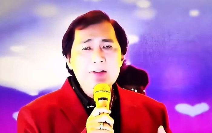 Nghệ sĩ Vũ Linh Vương lúc còn khỏe mạnh. (Ảnh chụp màn hình từ YouTube Ngũ long du ký)