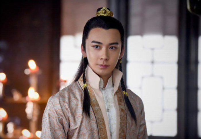 Dương Khang trong Anh Hùng Xạ Điêu - phong lưu nhưng không sở hữu nền tảng võ học vượt trội như Đoàn Dự