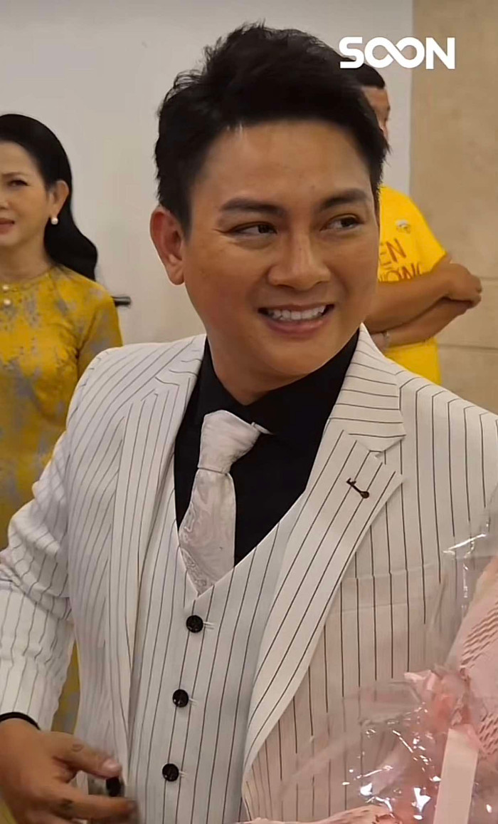 Hoài Lâm tái xuất làng giải trí vào dịp cuối năm 2025. (Ảnh từ TikTok Soon săn sao)