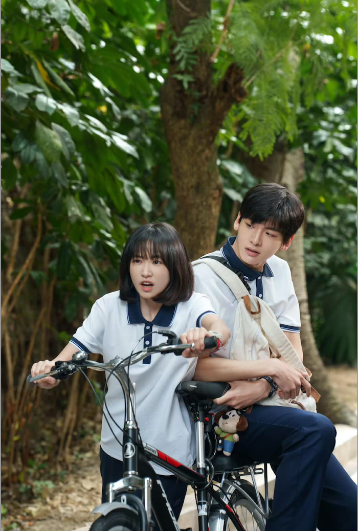 Trương Tiểu Văn trong phim Dưới Tán Cây Có Ngôi Nhà Màu Đỏ.