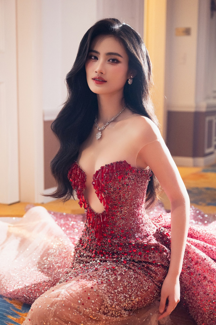 Ý Nhi thể hiện sự sẵn sàng, quyết tâm cho những dự định trong năm mới. Ảnh: FBNV