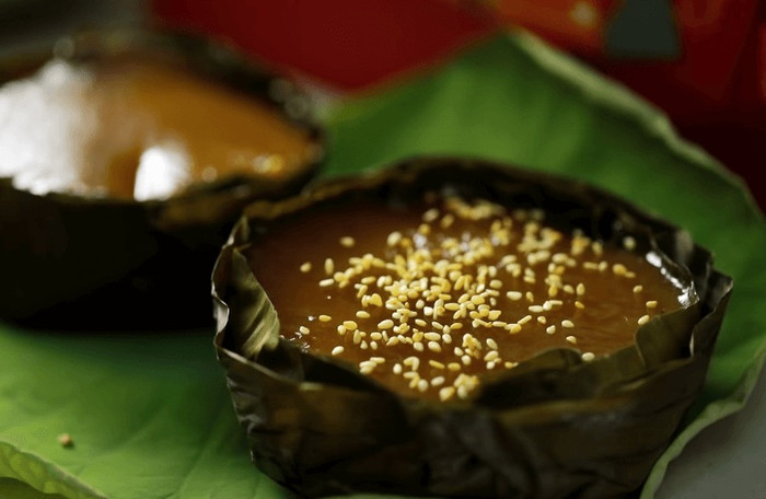 Bánh tổ với ý nghĩa cả năm êm ấm, hoà thuận.