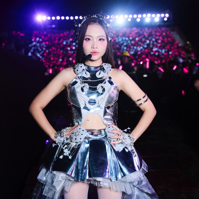 Dấu mốc này còn cho thấy sự gắn bó của khán giả dành cho Phương Mỹ Chi suốt thời gian dài. (Ảnh: FBNV)