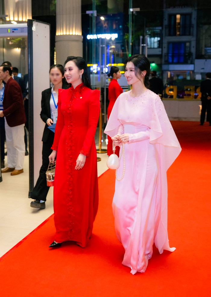 2 con dâu của tỷ phú Phạm Nhật Vượng.