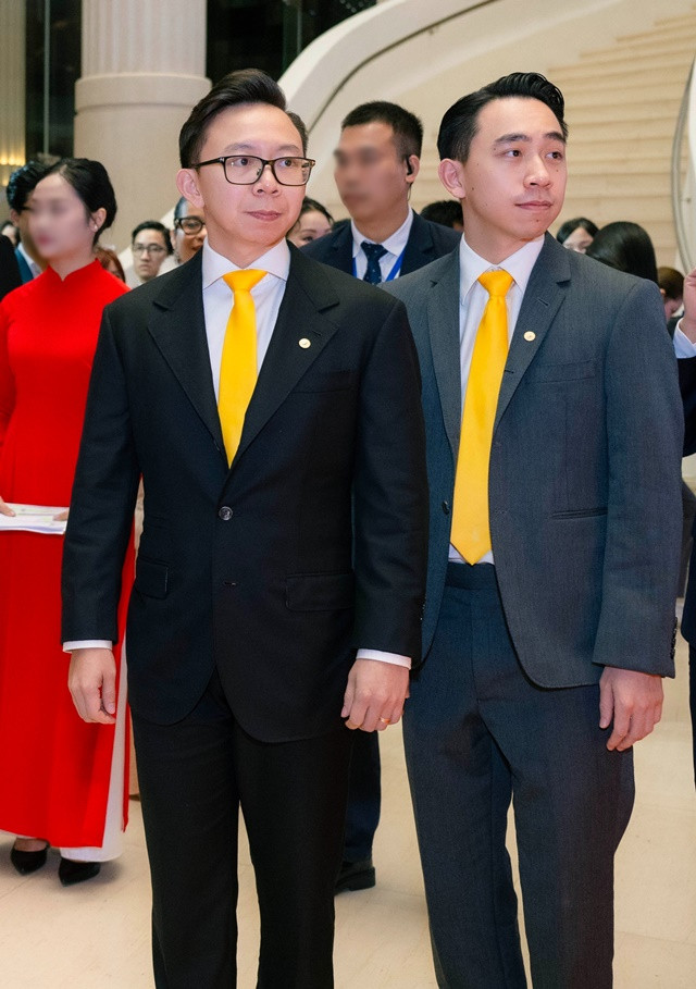 2 người con trai của tỷ phú Phạm Nhật Vượng.