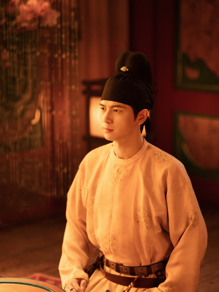 Lý Hiện với vẻ điềm đạm, trưởng thành trong dự án cổ trang mới