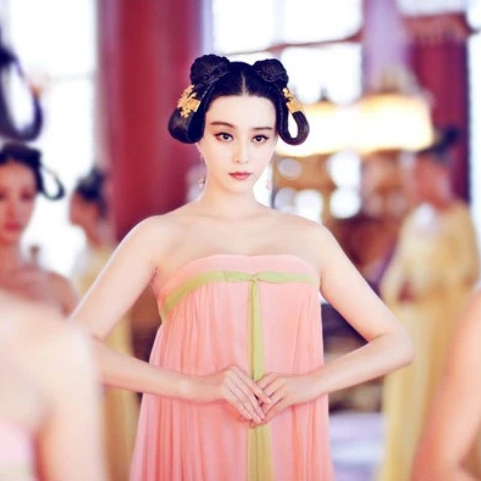 Vai diễn Võ Tắc Thiên để lại nhiều dấu ấn trong sự nghiệp của cô.