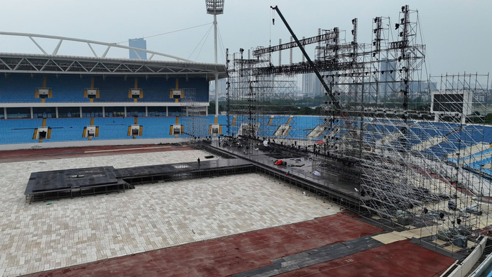 Choáng với sân khấu liveshow 40.000 khán giả của Mỹ Tâm Ảnh 3