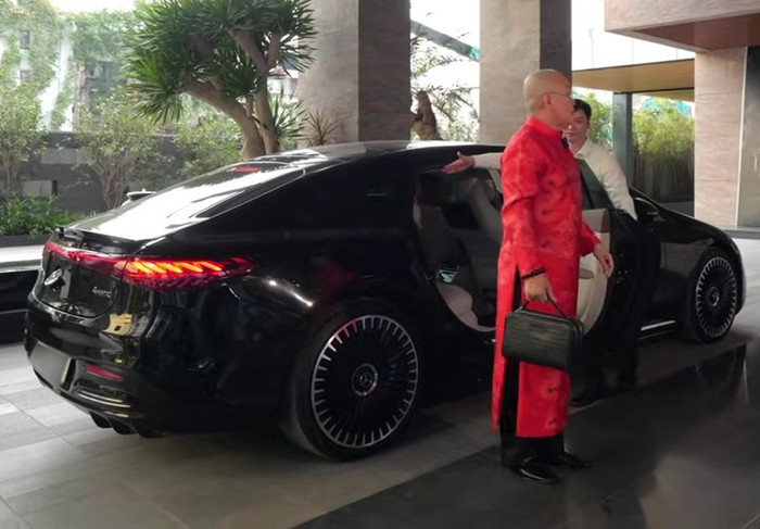 Xe sang 5 tỷ mà Xuân Hinh sử dụng.