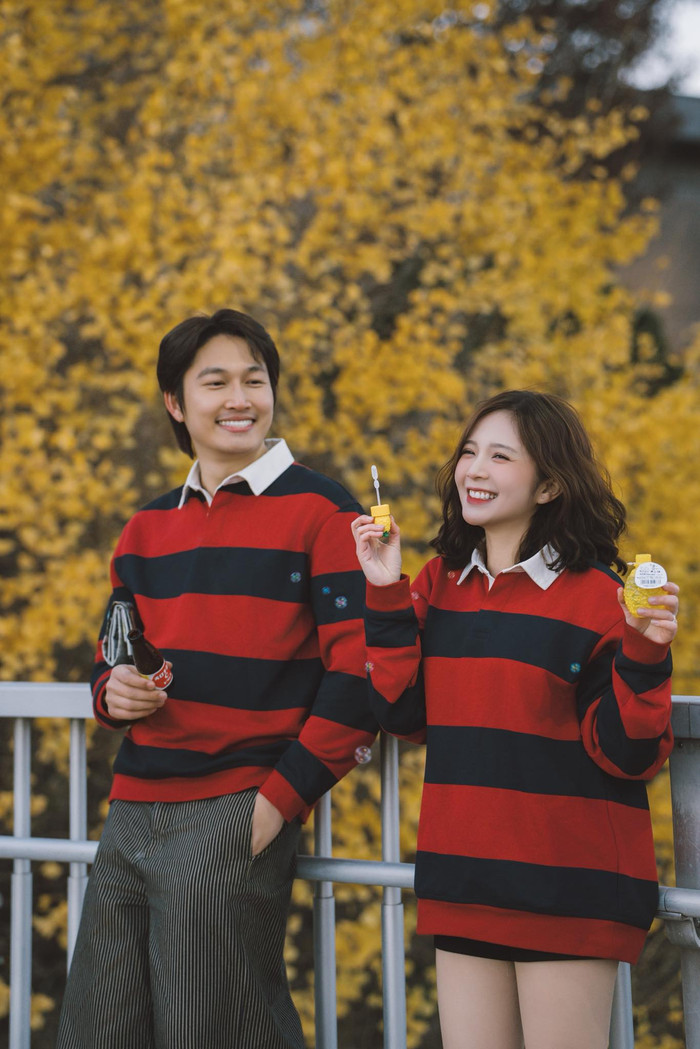 Loạt khoảnh khắc đời thường của vợ chồng Đình Tú luôn nhận được sự quan tâm lớn từ công chúng (Ảnh: FBNV).