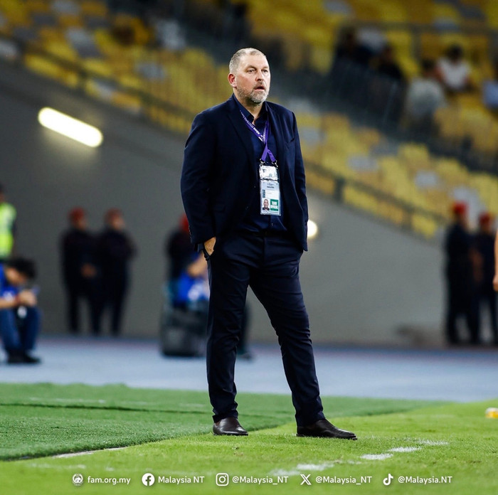 Bóng đá Malaysia đang rơi vào tình trạng hỗn loạn khi HLV tuyển Malaysia chê hệ thống đào tạo trẻ, theo đúng nghĩa bị mục nát. Ảnh: Malaysia NT