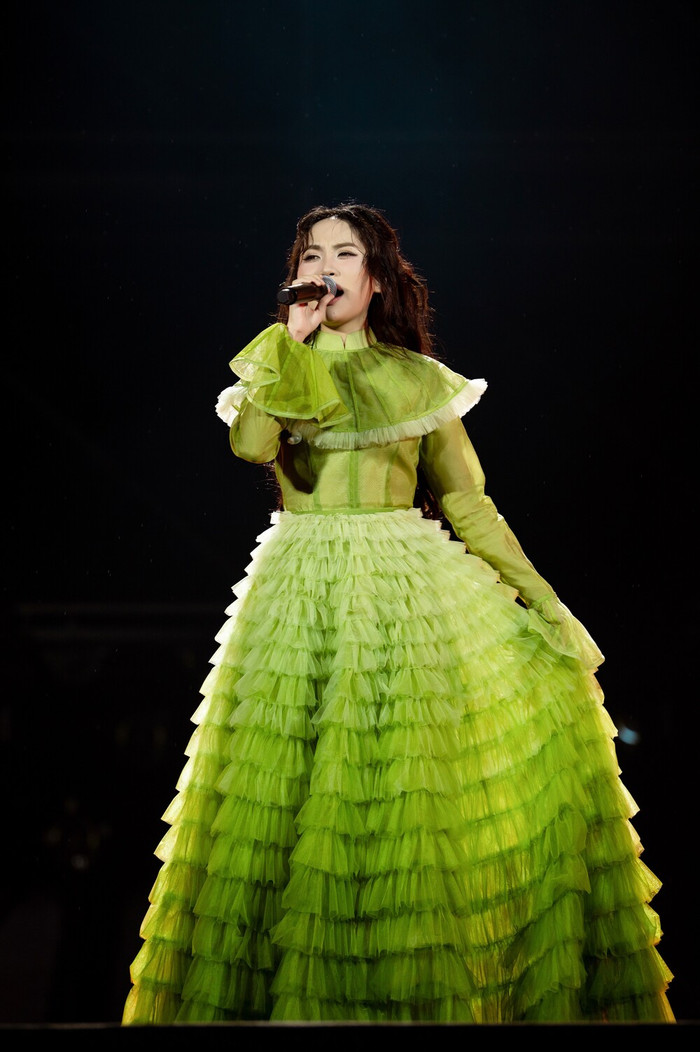 Kết quả khi Phương Mỹ Chi 'đánh đổi' 10 tỷ đồng Ảnh 6