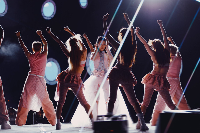 Kết quả khi Phương Mỹ Chi 'đánh đổi' 10 tỷ đồng Ảnh 2