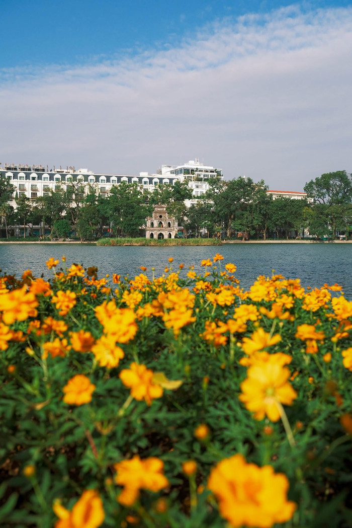 Thành phố pha trộn giữa nét hiện đại lẫn truyền thống, níu chân nhiều khách du lịch. (Ảnh Chuyện của Hà Nội)