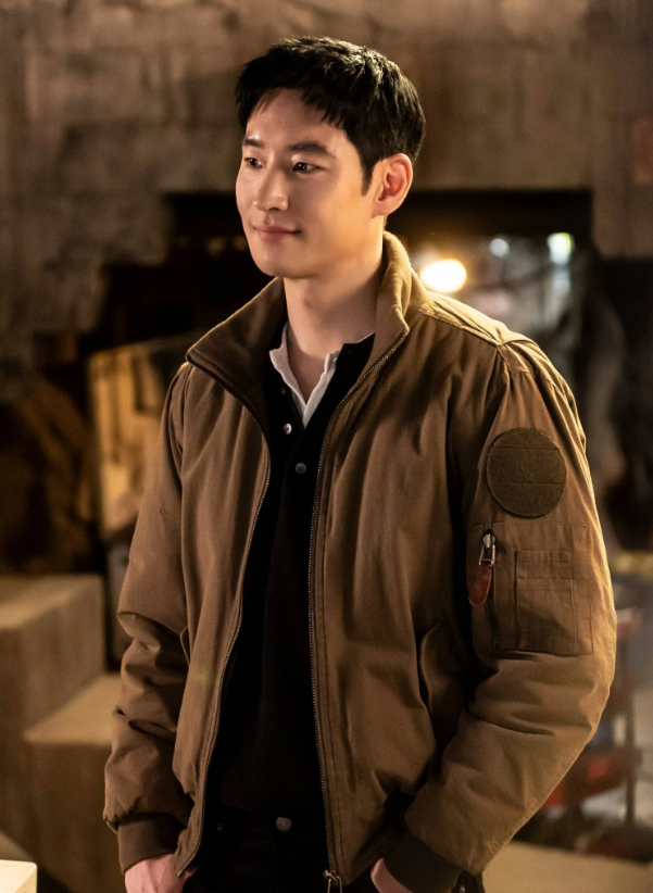Lee Je Hoon trong vai Kim Do Gi