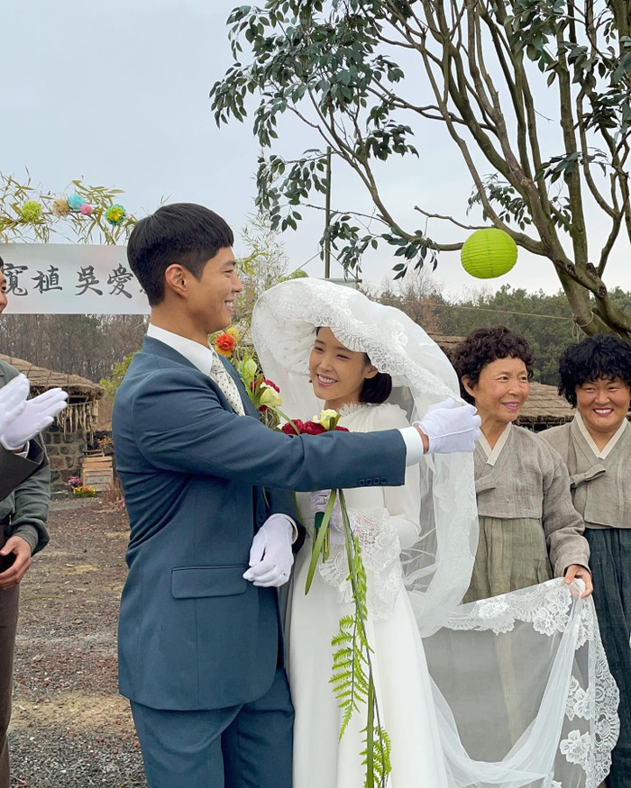 Phim Khi Cuộc Đời Cho Bạn Quả Quýt (Ảnh: Naver).