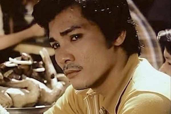 'Tài sản' đồ sộ trước khi qua đời của nghệ sĩ Thương Tín chính là những vai diễn của ông.