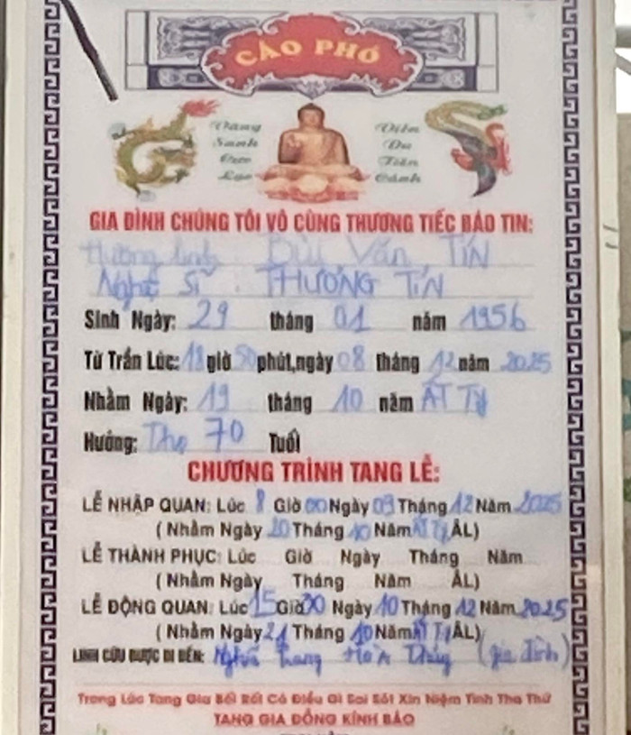 Hình ảnh cáo phó của nghệ sĩ Thương Tín. Ảnh: Tô Hiếu