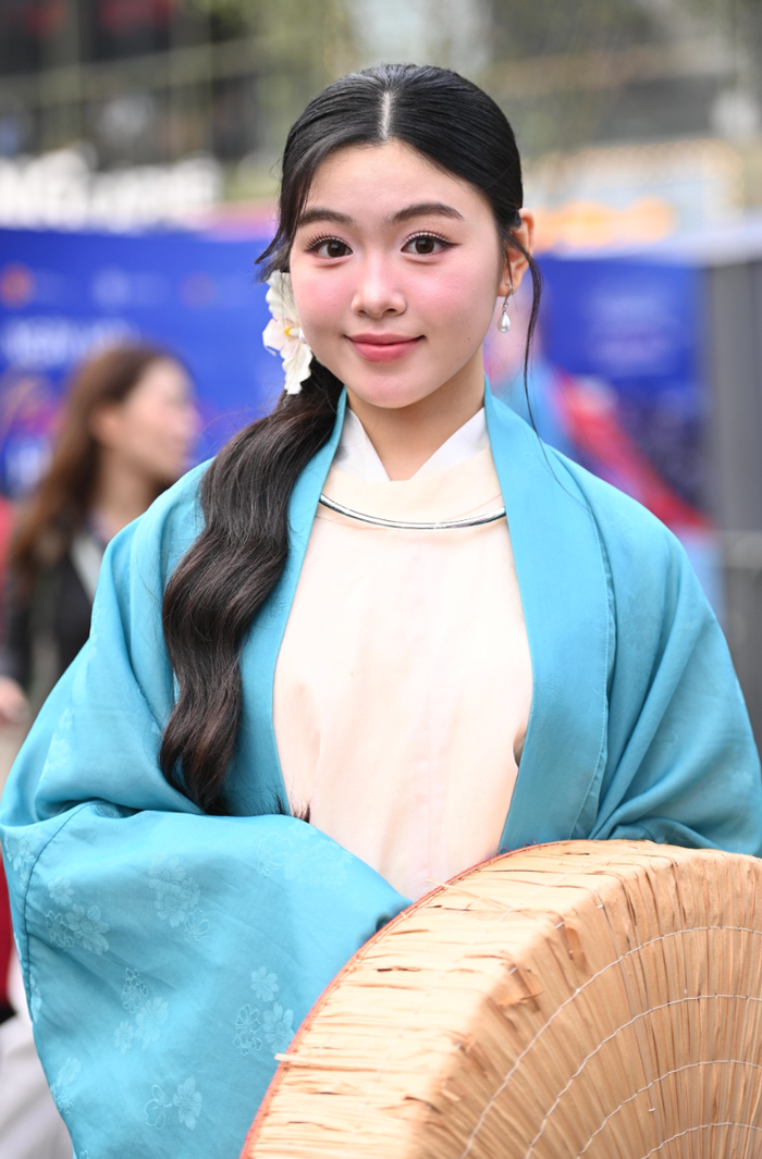 Hình ảnh mới nhất của Lọ Lem trong sự kiện mới đây nhận được nhiều lời ngợi khen.