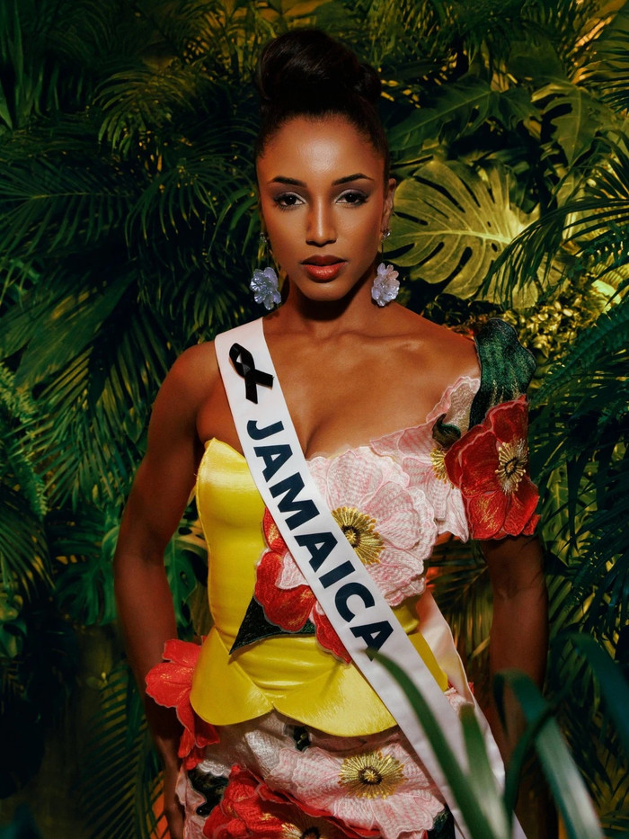 Tổ chức Miss Universe vừa thông báo về tình hình sức khỏe của người đẹp đến từ Jamaica sau sự cố ngã trên sân khấu. (Ảnh MUO)