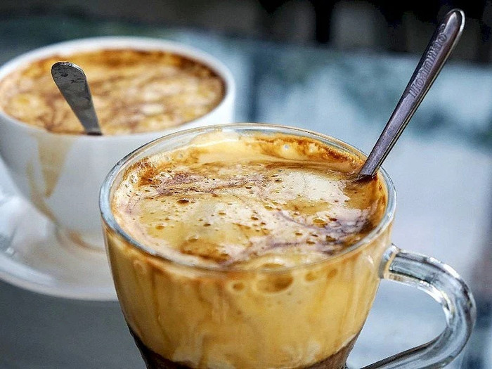 Cà phê trứng, một đặc sản của Hà Nội, lọt vào top 10 món nước uống ngon nhất. (Ảnh minh họa từ Internet)