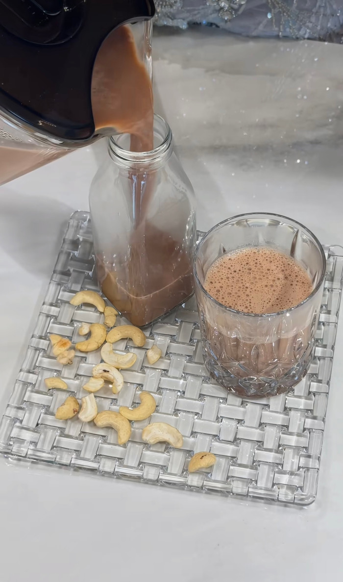 Đỗ Thị Hà cho biết cô chấm 9,5 cho công thức sữa hạt này. Ảnh chụp màn hình