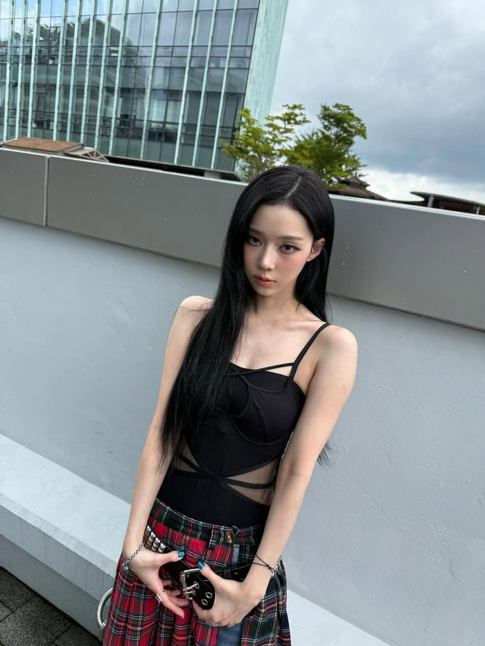 Winter sinh năm 2001, là thành viên của nhóm nhạc aespa. Ảnh: IGNV