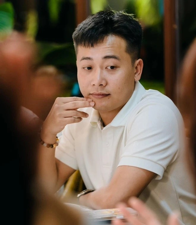 Quang Linh Vlogs khai thác tối ưu các công cụ của YouTube để đạt được những con số 'khủng'.