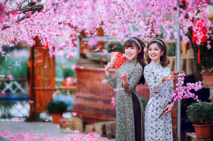 Đi du xuân, ai cũng muốn mang về cho mình những bức ảnh kỷ niệm thật đẹp.