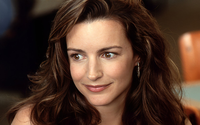 Cảnh nóng khiến sao phim Sex And The City ám ảnh, phải trốn trong phòng thay đồ gọi điện cầu cứu trợ lý Ảnh 2