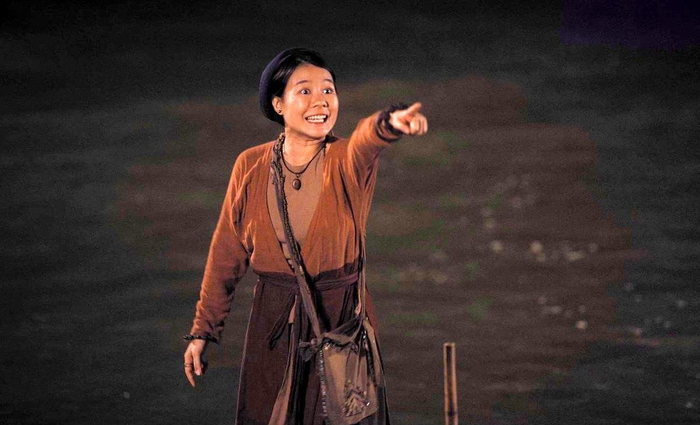 Hoàng Kim Ngọc trong Đèn Âm Hồn gây ấn tượng mạnh về diễn xuất, thần thái.