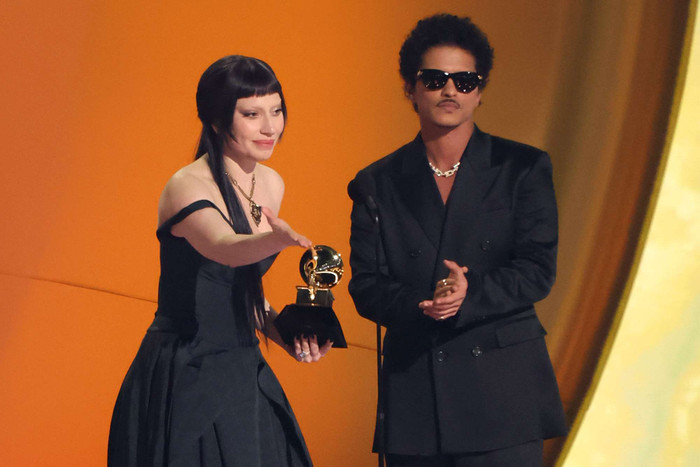 Hậu GRAMMY 2025, Lady Gaga và Bruno Mars tiếp tục phá vỡ kỷ lục lâu đời trên Spotify Ảnh 3