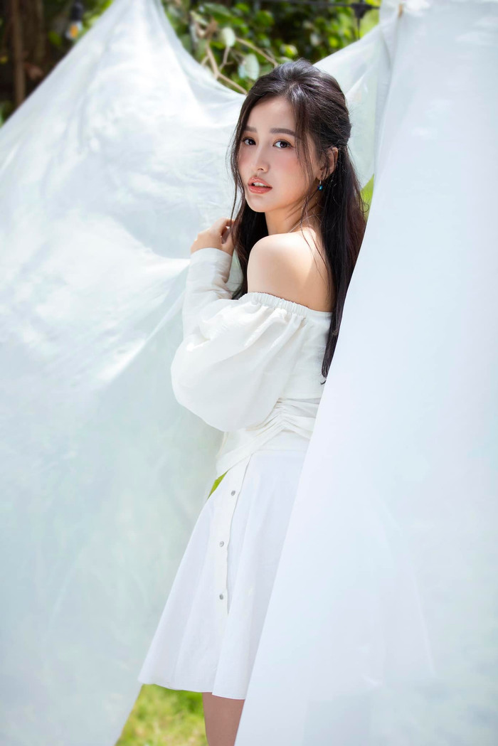 Hoa hậu Mai Phương Thúy bỏ ngỏ khi được hỏi về chuyện kết hôn ở tuổi 37. (Ảnh FBNV)