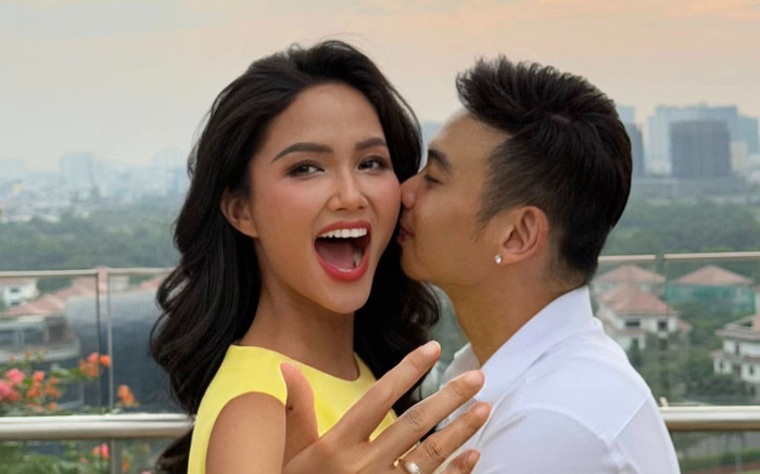 Hoa hậu H'Hen Niê được bạn trai nhiếp ảnh gia cầu hôn Ảnh 2