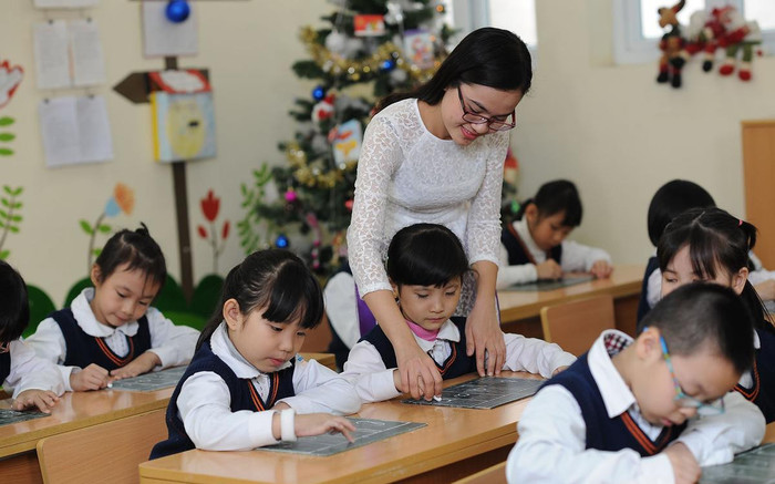 Từ 14/2/2025, giáo viên tiểu học có thể dạy thêm trong trường hợp nào? Ảnh 2