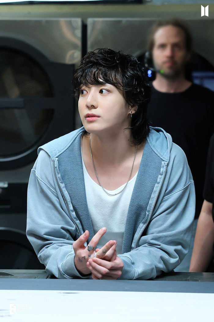 JungKook là nghệ sĩ solo thành công nhất Châu Á Ảnh 2