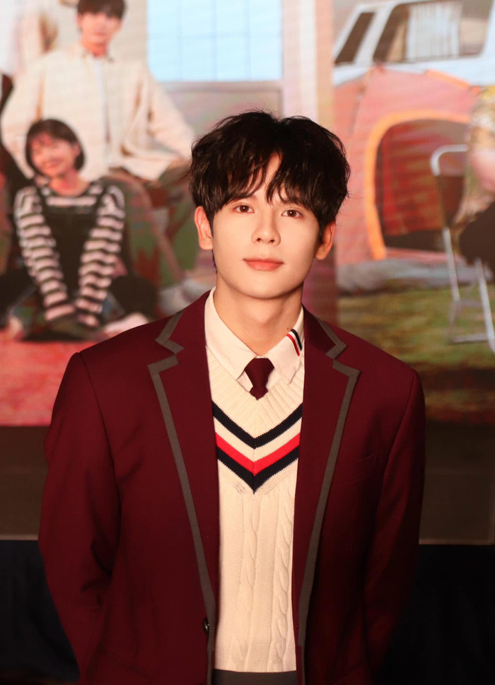 'Con trai' soái ca của Hồng Diễm báo tin vui ở tuổi 25 Ảnh 2