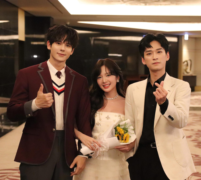 Thái Vũ, Ngọc Huyền, Trần Nghĩa (từ trái sang) đóng chính trong Lấy Danh Nghĩa Người Nhà bản Việt - FBNV.