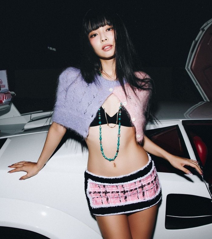 Jennie (BLACKPINK) làm nên lịch sử cho nghệ sĩ solo Kpop Ảnh 2