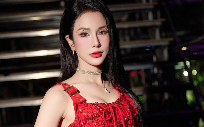 Diệp Lâm Anh sau gần 1 tháng công khai có bạn trai mới kém nhiều tuổi Ảnh 2