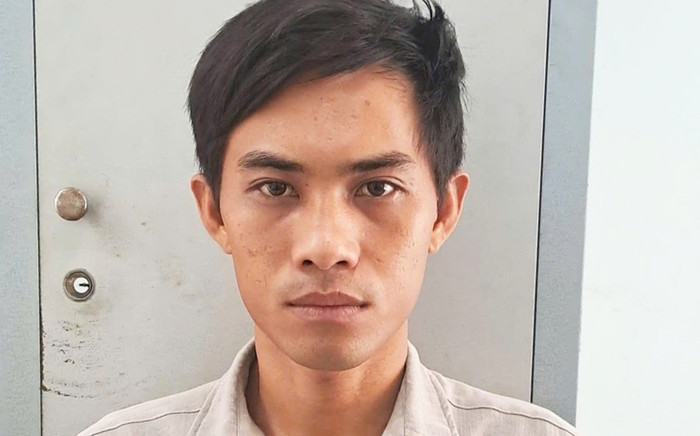 Muốn quay trở lại với vợ cũ, thanh niên chở bạn gái đi ăn cưới rồi lừa bán xe máy Ảnh 2