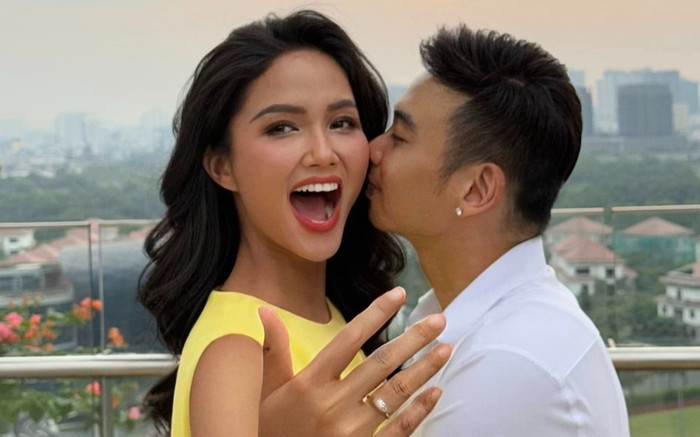 Hoa hậu H'Hen Niê 'mắc cỡ' sau khi kết hôn với bạn trai nhiếp ảnh Ảnh 2