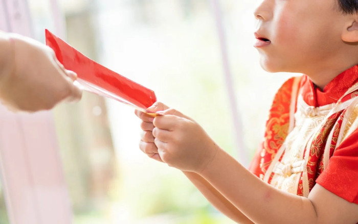 Cậu bé gọi điện báo cảnh sát vì bị 'cướp tài sản', danh tính 'thủ phạm' gây bất ngờ Ảnh 2